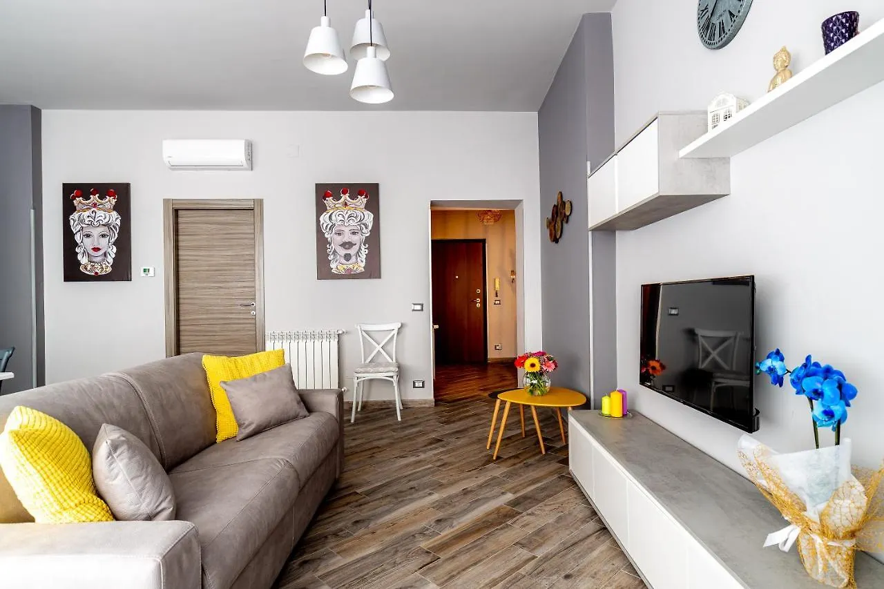 Dream Home Palermo 0*,